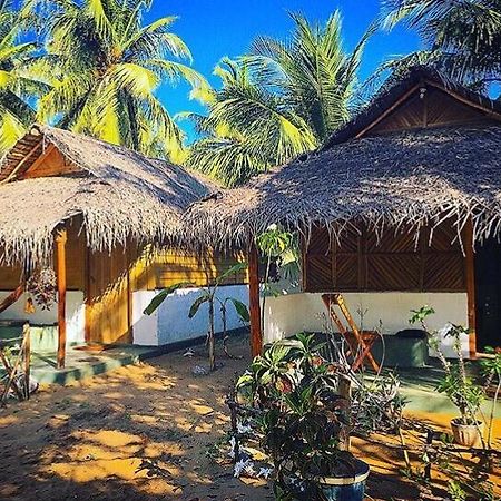 Sun Wind Beach Kalpitiya Kite Resort Екстер'єр фото