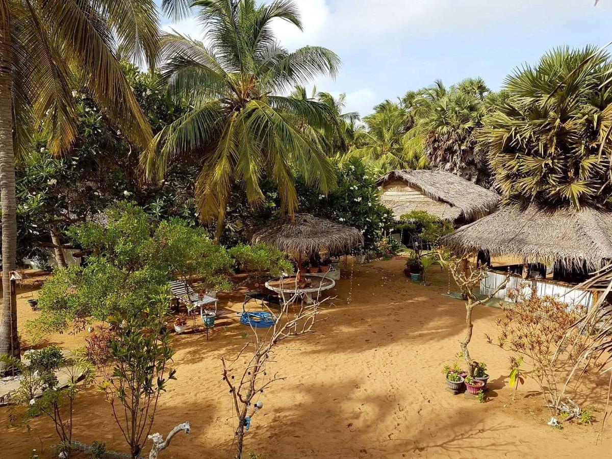 Sun Wind Beach Kalpitiya Kite Resort Екстер'єр фото